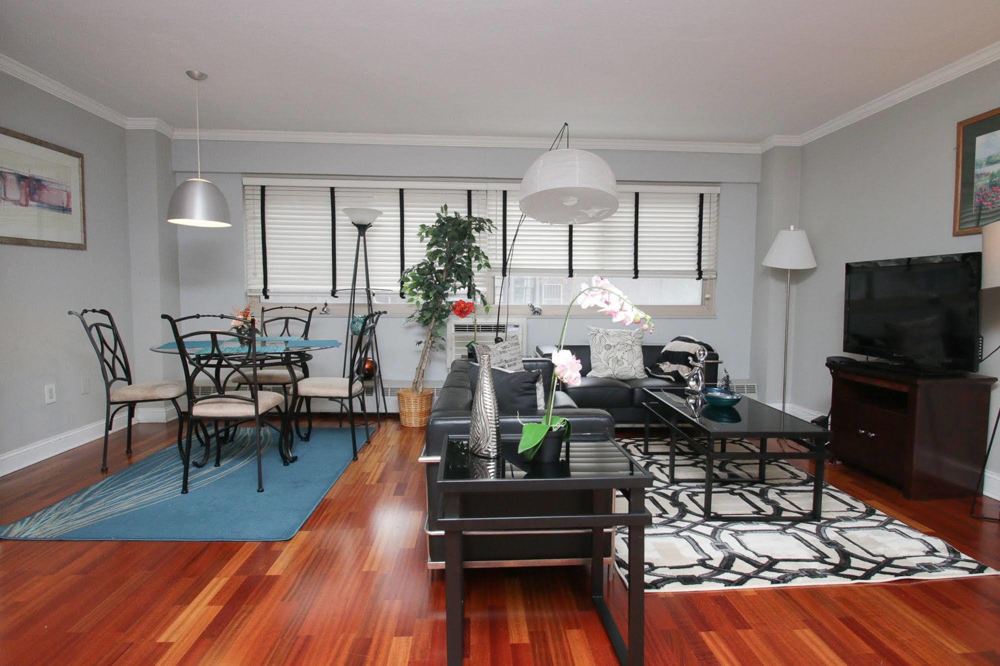 Renaissance Properties - 21 & Chestnut ฟิลาเดลเฟีย ภายนอก รูปภาพ